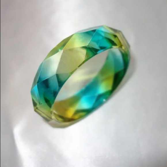 Facet Bracelet - Picture 3 of 4